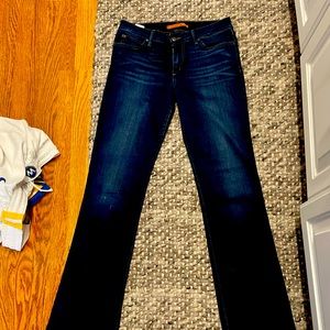 Joe’s Jeans Curvy Bootcut Size 30
